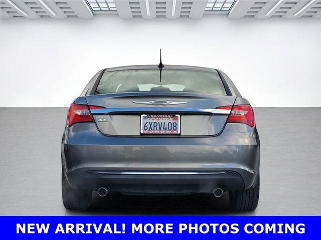 2013 Chrysler 200 Limited