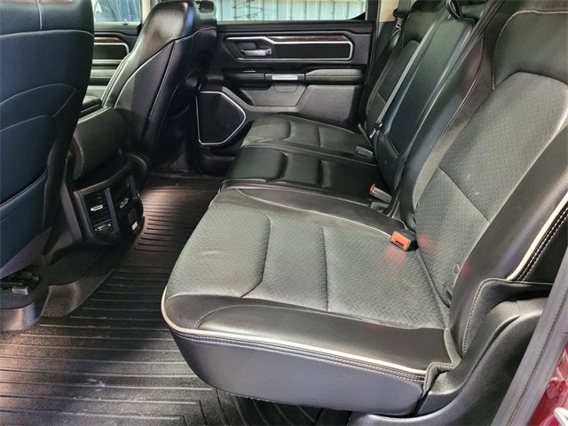 2019 RAM 1500 Laramie Crew Cab 4x4 5'7" Box