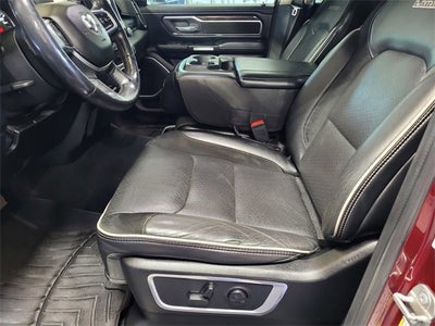 2019 RAM 1500 Laramie Crew Cab 4x4 5'7" Box