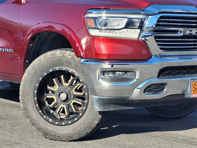 2019 RAM 1500 Laramie Crew Cab 4x4 5'7" Box