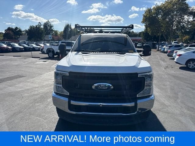 2022 Ford F-350 Chassis XL