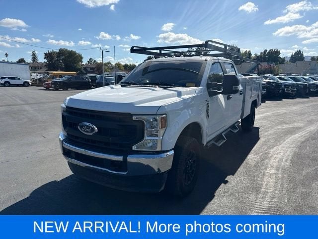 2022 Ford F-350 Chassis XL
