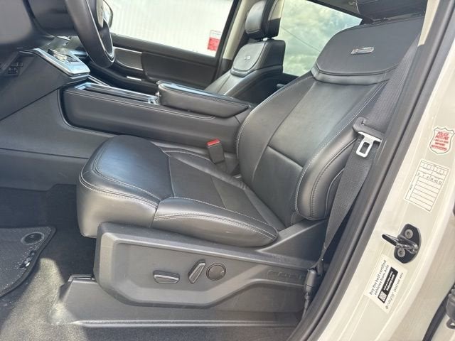 2025 Ford Expedition Platinum MAX