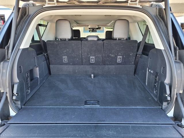 2025 Ford Expedition Platinum MAX