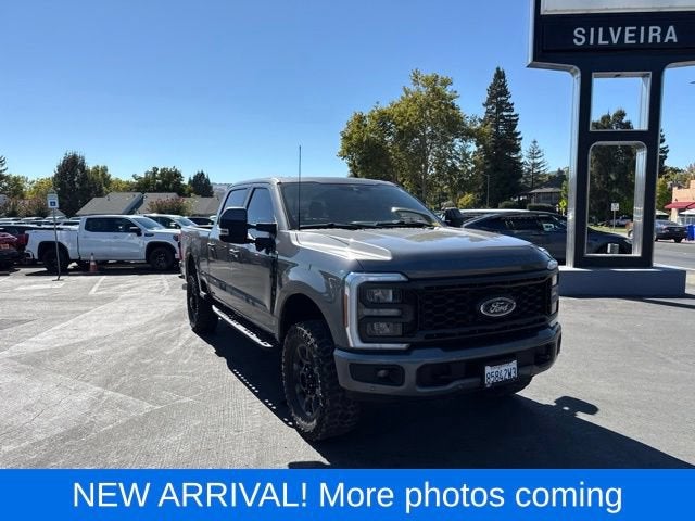 2023 Ford F-250 LARIAT