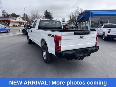2022 Ford Super Duty F-350 SRW XL