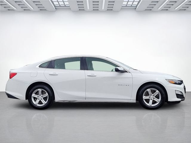 2021 Chevrolet Malibu LS