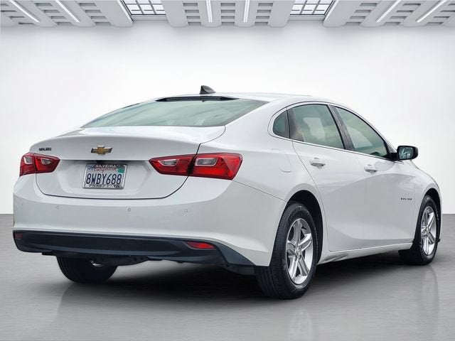 2021 Chevrolet Malibu LS