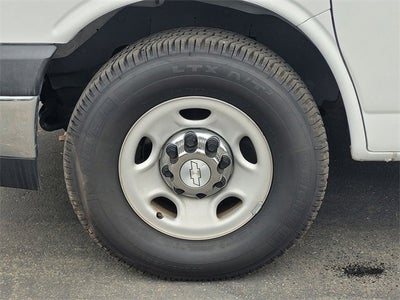 2017 Chevrolet Express Passenger 3500 LT