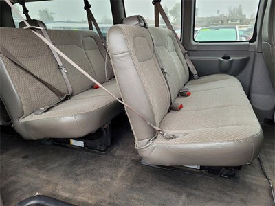 2017 Chevrolet Express Passenger 3500 LT