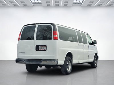 2017 Chevrolet Express Passenger 3500 LT