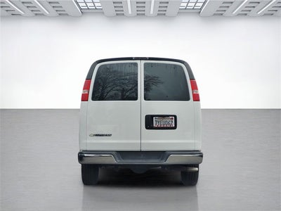 2017 Chevrolet Express Passenger 3500 LT