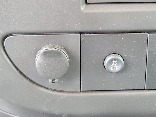 2024 Chevrolet Express Cutaway 3500 1WT