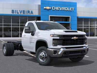 2025 Chevrolet Silverado 3500 HD Chassis Cab Work Truck