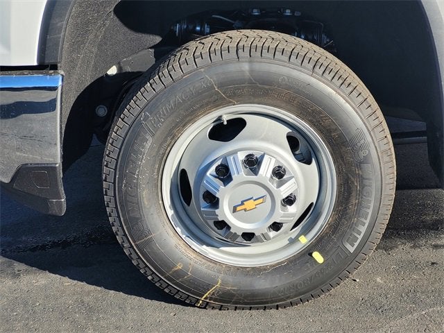 2025 Chevrolet Silverado 3500 HD Chassis Cab Work Truck