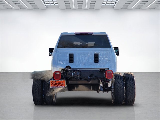 2025 Chevrolet Silverado 3500 HD Chassis Cab Work Truck