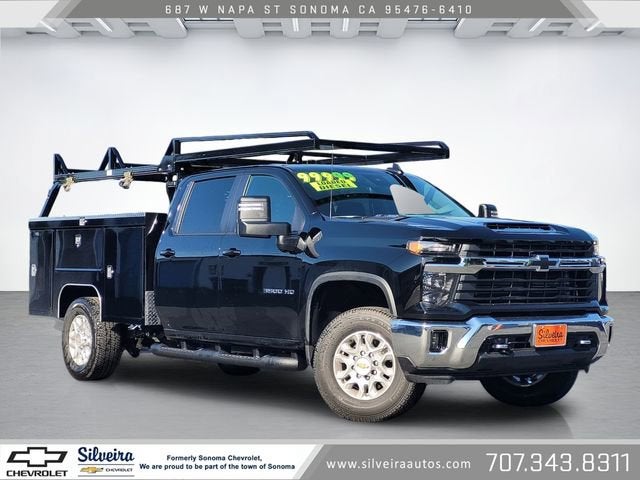 2026 Chevrolet Silverado HD LT 4WD Crew Cab Standard Box SRW's photo
