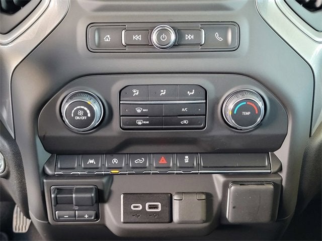 2025 Chevrolet Silverado 1500 Custom