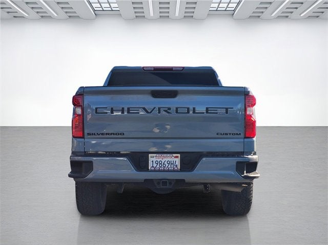 2025 Chevrolet Silverado 1500 Custom