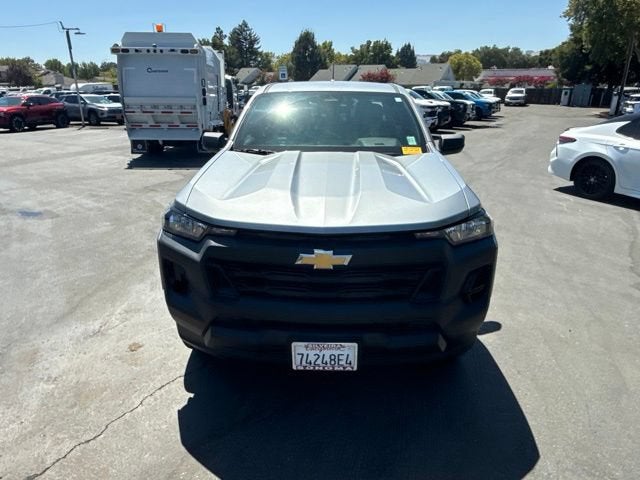 2025 Chevrolet Colorado WT/LT