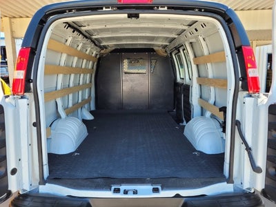 2025 Chevrolet Express Cargo WT
