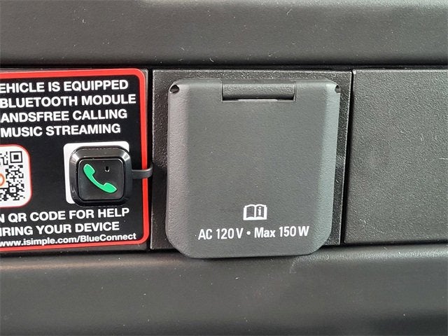 2025 Chevrolet Express Cargo 3500 WT