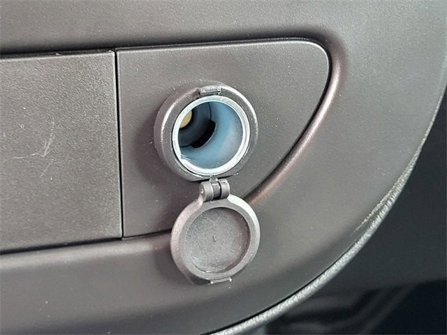 2025 Chevrolet Express Cargo 3500 WT