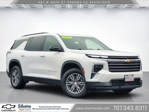 2025 Chevrolet Traverse LT