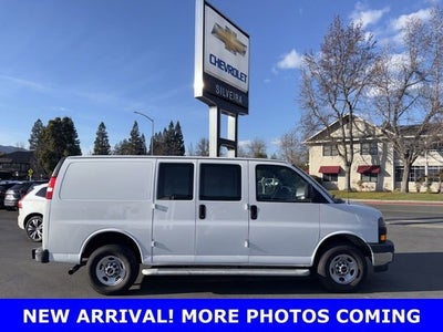 2024 GMC Savana Cargo 2500 Work Van