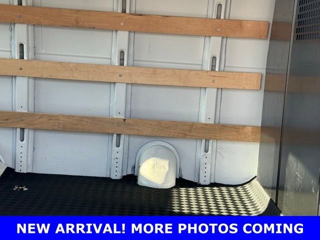 2024 GMC Savana Cargo 2500 Work Van