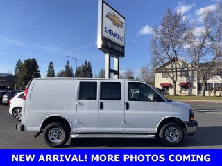2024 GMC Savana Cargo 2500 Work Van