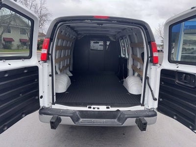 2024 GMC Savana Cargo 2500 Work Van