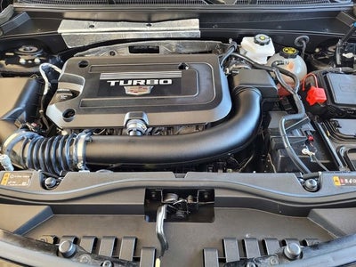 2023 Cadillac XT4 Premium Luxury