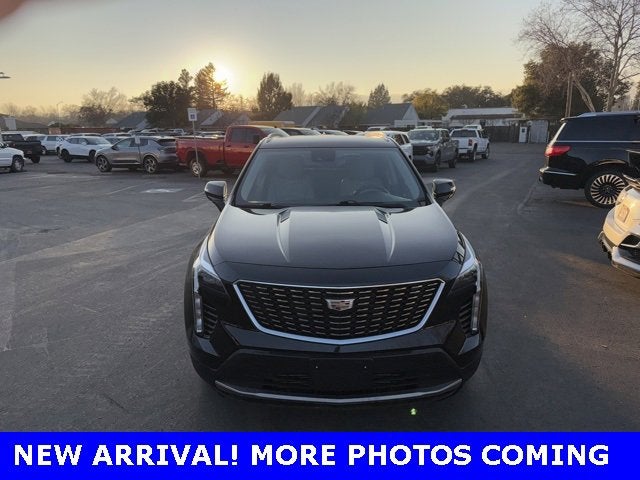 2023 Cadillac XT4 Premium Luxury