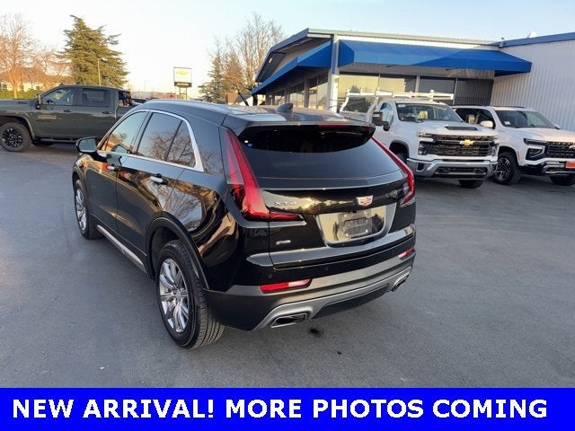 2023 Cadillac XT4 Premium Luxury