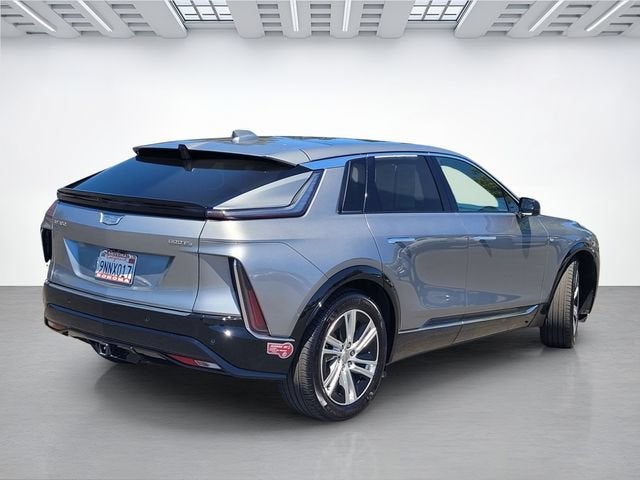 2024 Cadillac LYRIQ Tech