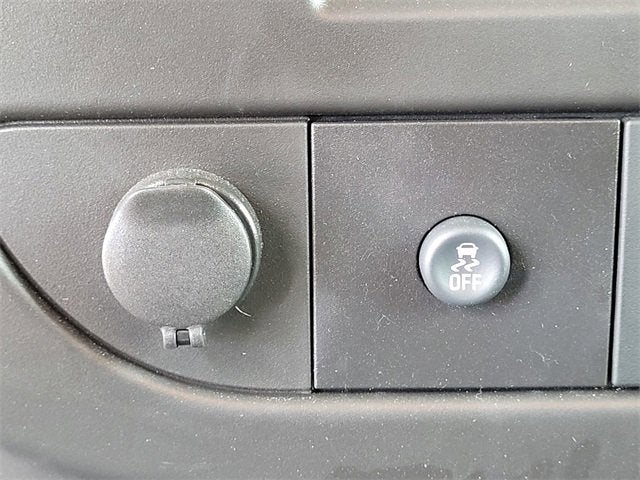 2024 Chevrolet Express Cutaway 3500 1WT