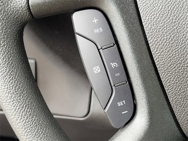 2024 Chevrolet Express Cutaway 3500 1WT