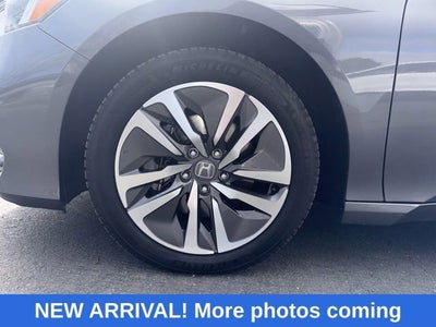 2019 Honda Accord Hybrid EX