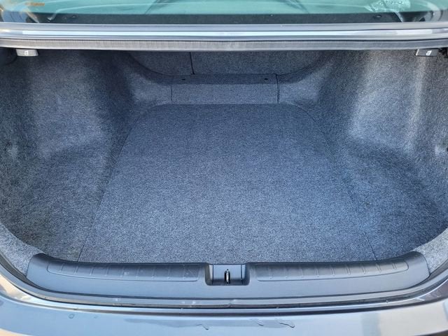 2019 Honda Accord Hybrid EX