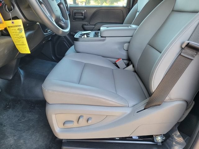 2026 Chevrolet Silverado 6500 HD Work Truck