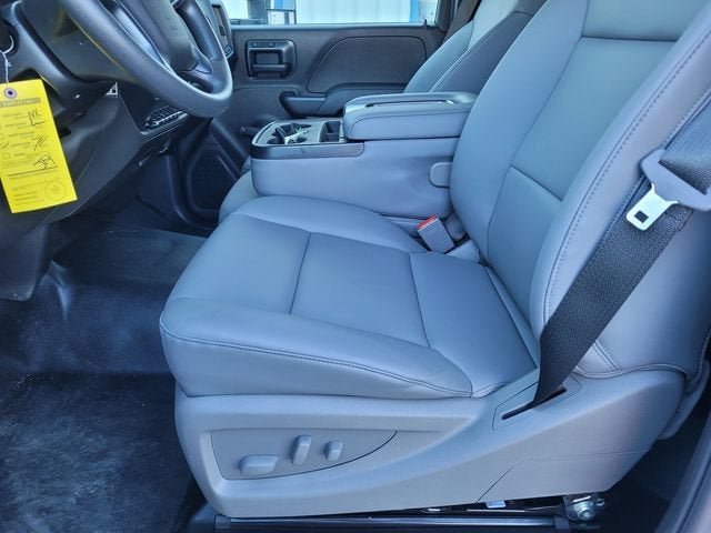 2026 Chevrolet Silverado 6500 HD Work Truck