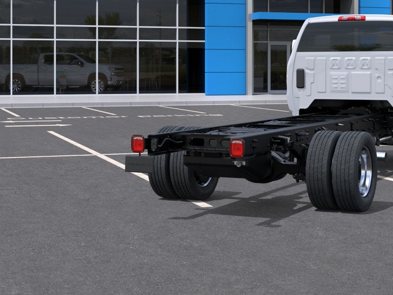 2026 Chevrolet Silverado 6500 HD Work Truck