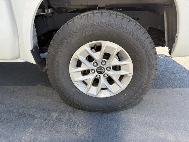 2024 Nissan Frontier Crew Cab SV 4x4