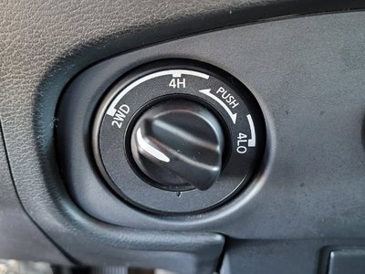 2024 Nissan Frontier Crew Cab SV 4x4