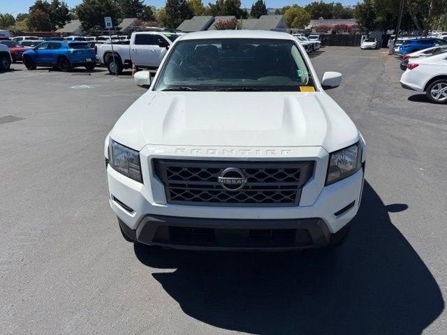 2024 Nissan Frontier Crew Cab SV 4x4