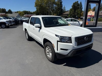 2024 Nissan Frontier Crew Cab SV 4x4