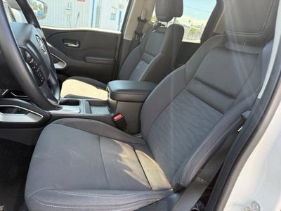 2024 Nissan Frontier Crew Cab SV 4x4