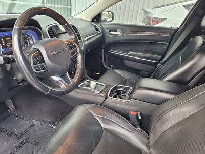 2019 Chrysler 300 Limited