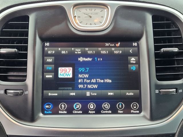 2019 Chrysler 300 Limited